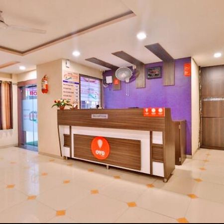 Hotel Nilkanth Inn Hālol エクステリア 写真