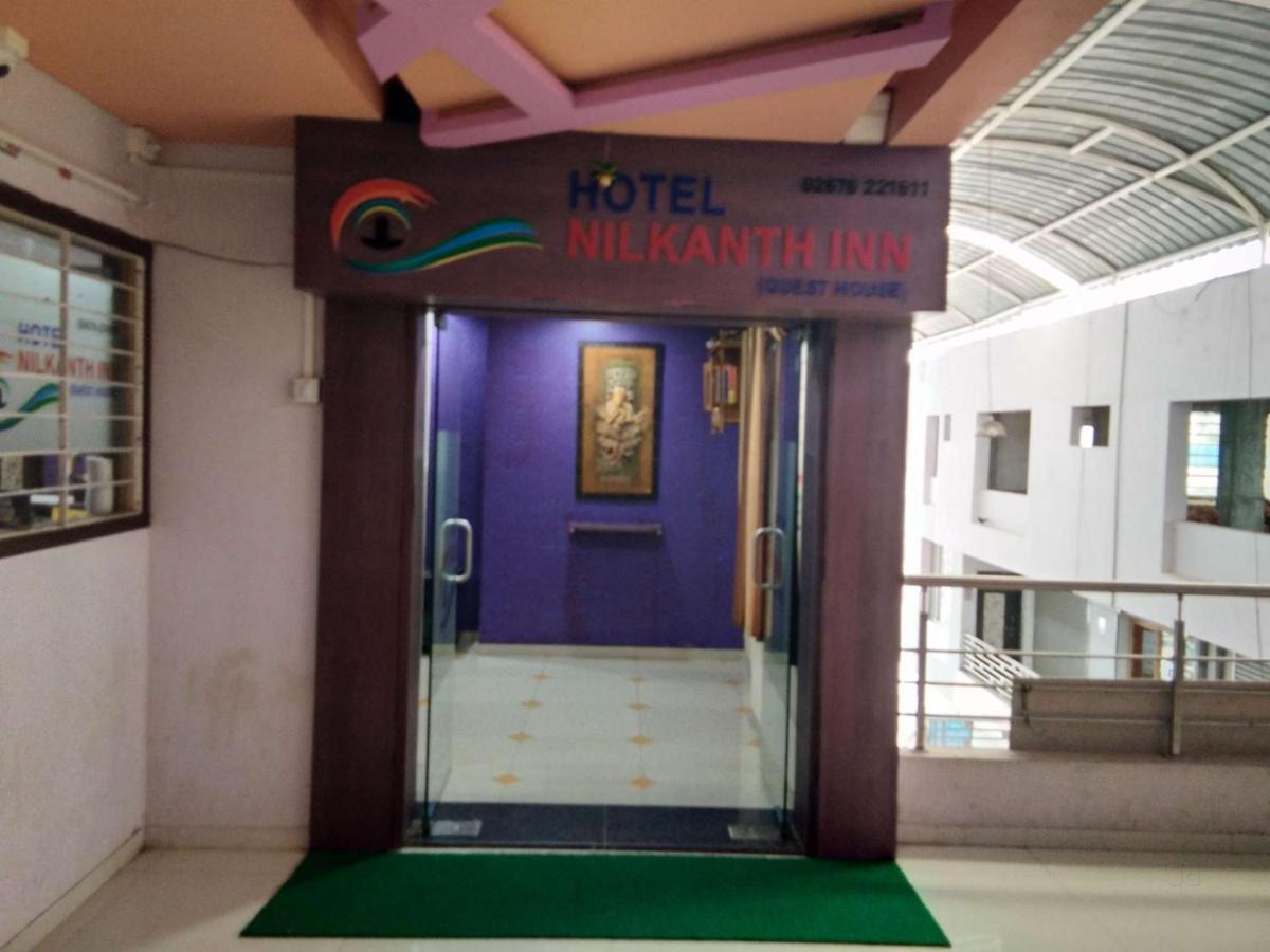 Hotel Nilkanth Inn Hālol エクステリア 写真